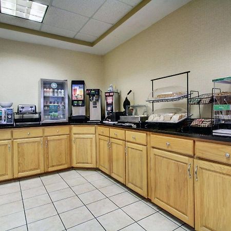 Columbia Inn & Suites Ngoại thất bức ảnh
