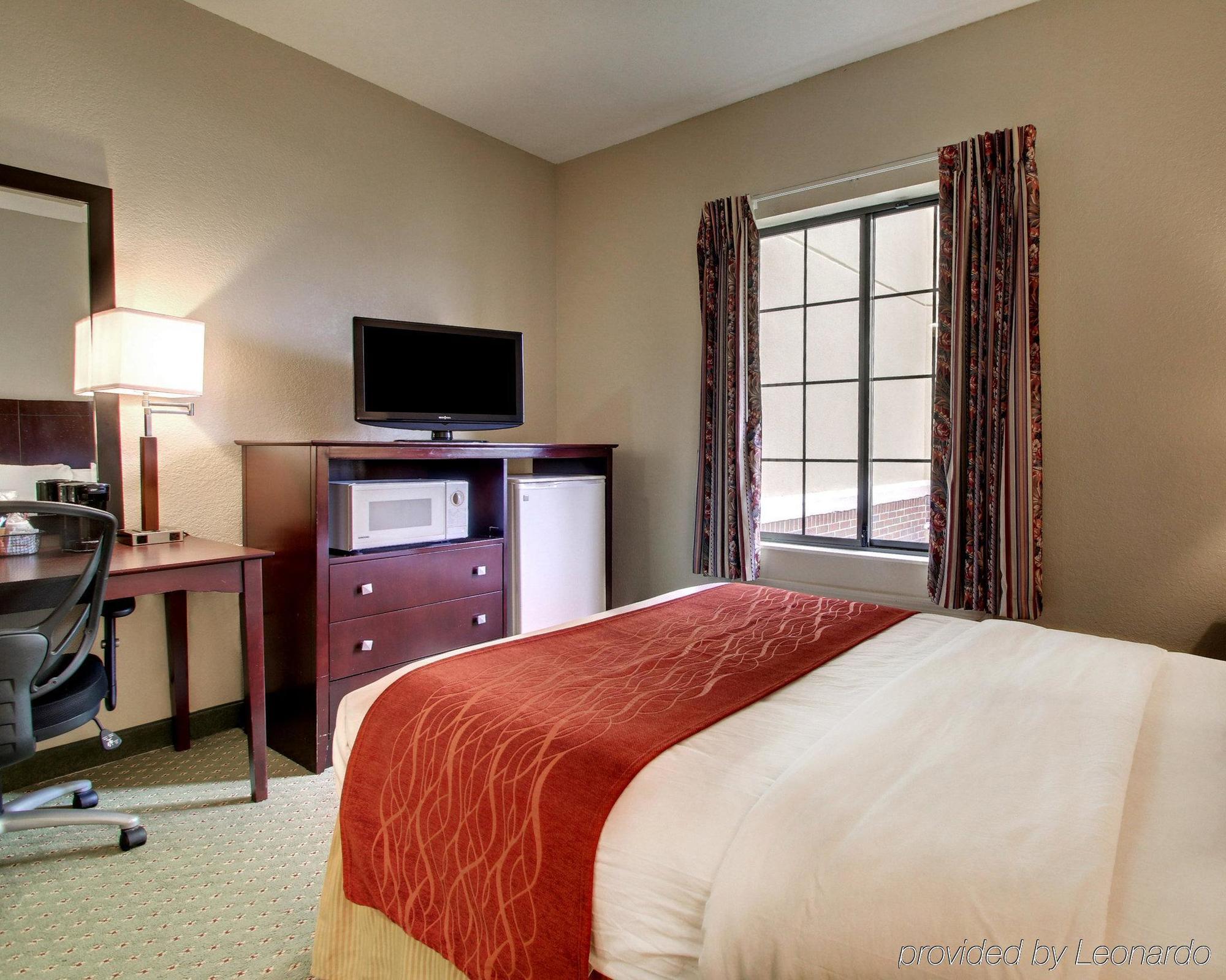 Columbia Inn & Suites Ngoại thất bức ảnh
